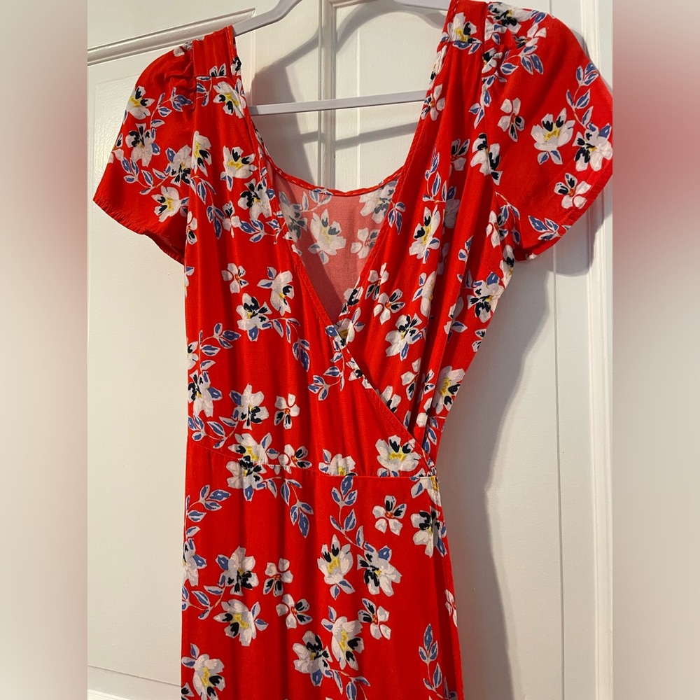 XS Red floral wrap dress